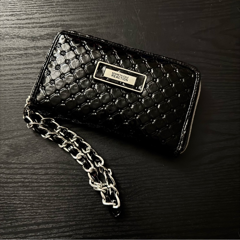 black kenneth cole wristlet